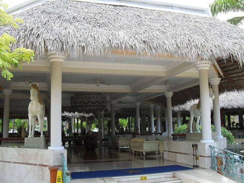Lobby Iberostar Waves Costa Dorada