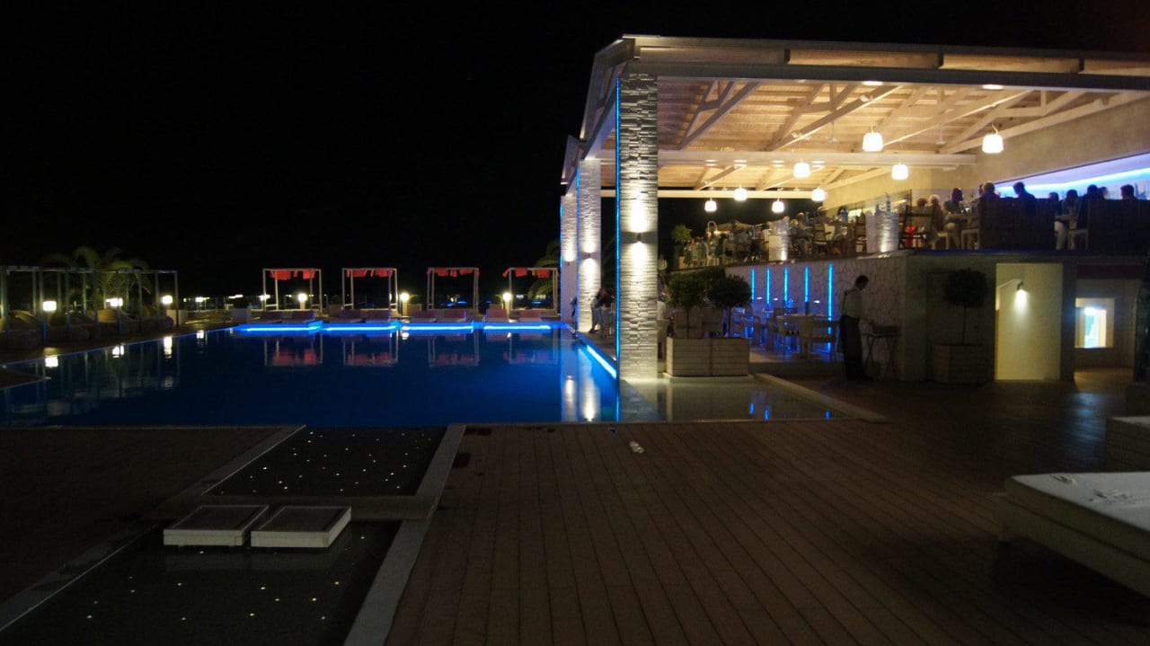 Poolrestaurant, griechischer Abend Proteas Blu Resort