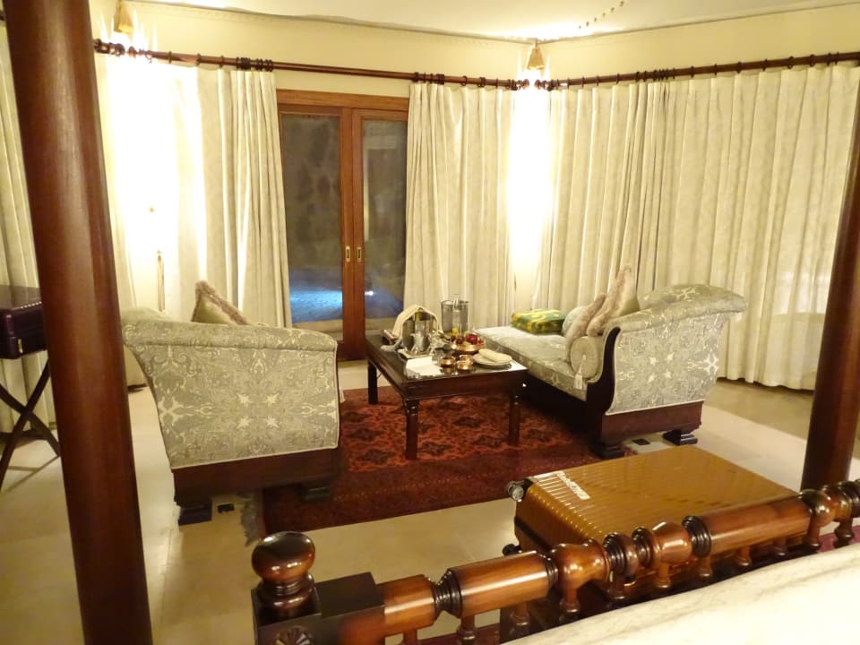 Zimmer Al Maha, A Luxury Collection Desert Resort & Spa