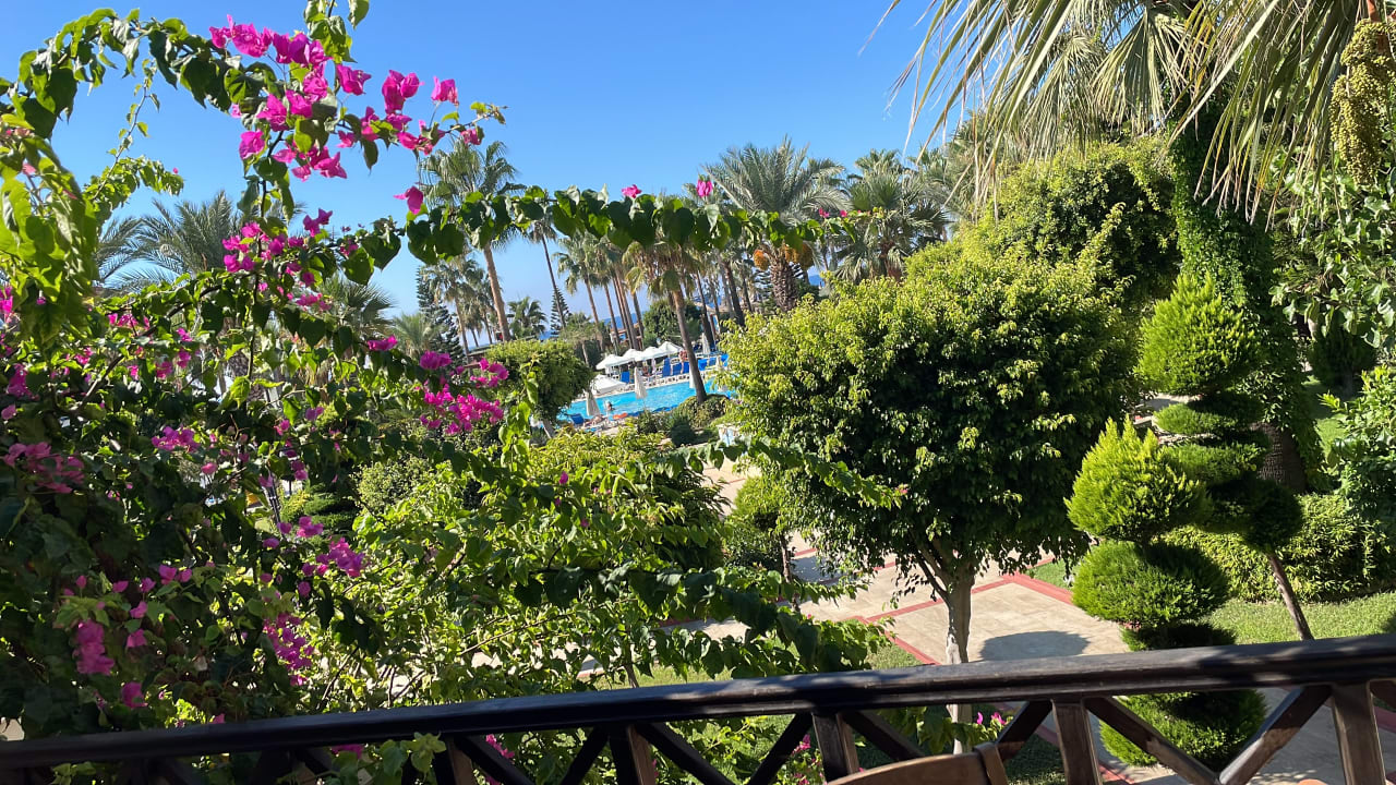 Gartenanlage Saphir Hotel & Villas