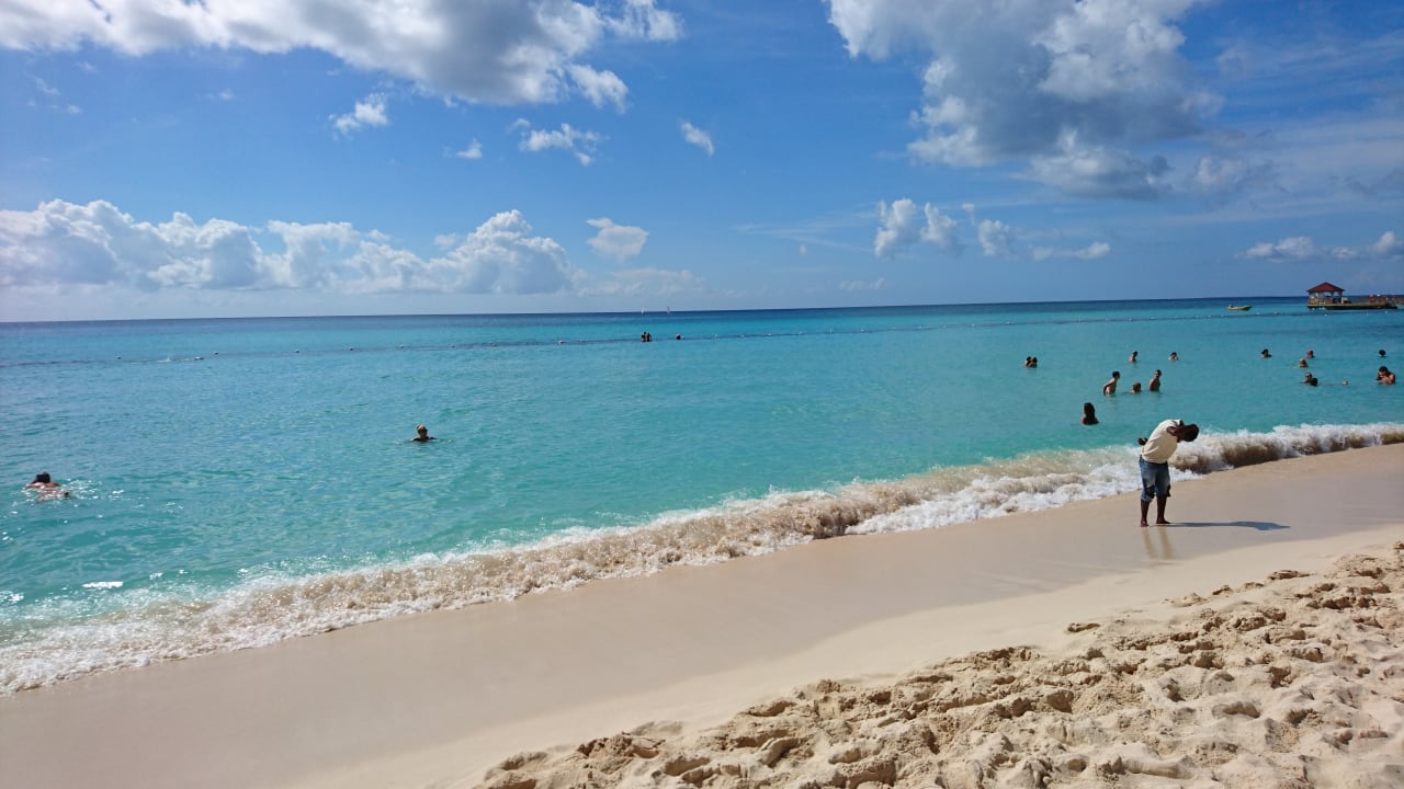 Tag am Strand Catalonia Royal La Romana - Adults only