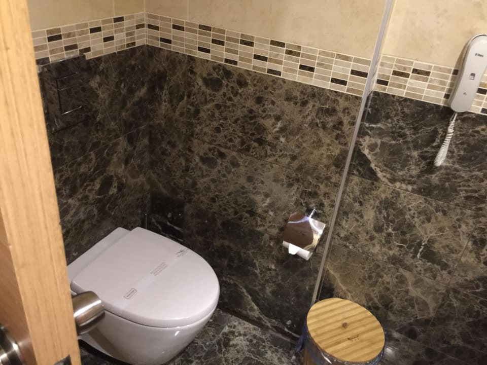 Bad Quattro Beach Spa & Resort