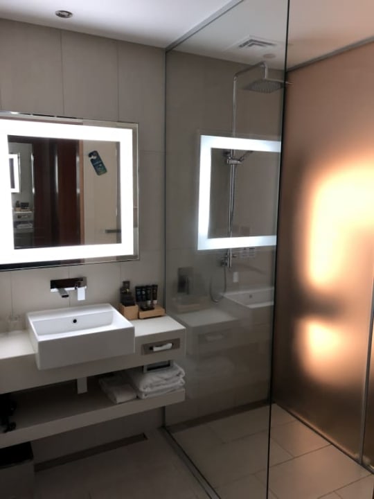 Łazienka Hotel Novotel Auckland Airport