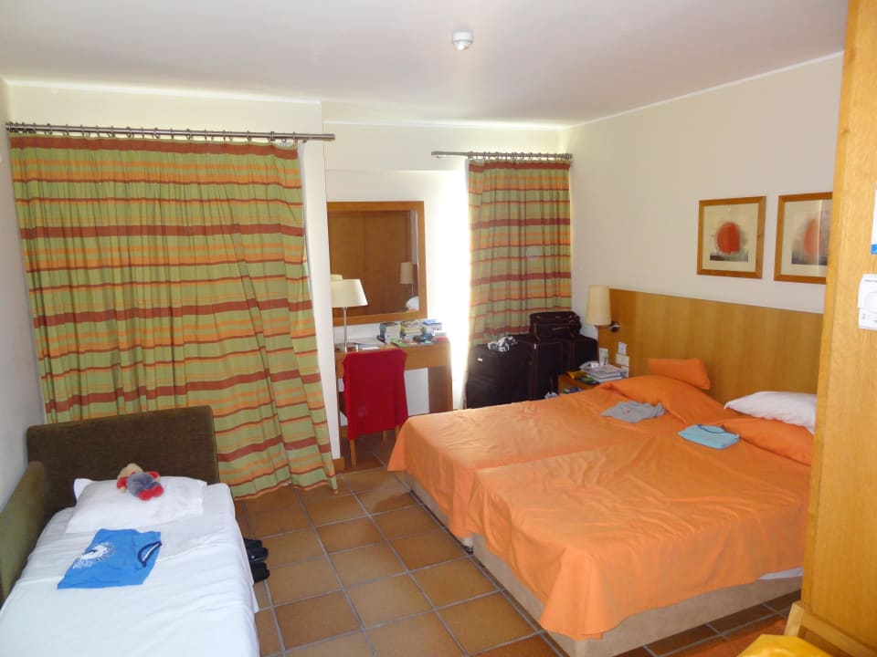 Zimmer mit Klimaanlage, Kleinküche & Beistellbett The Views Monumental (Im Umbau/Renovierung)