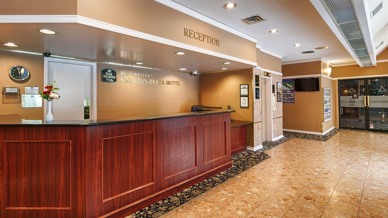 Lobby Best Western Hotel Carlton Plaza