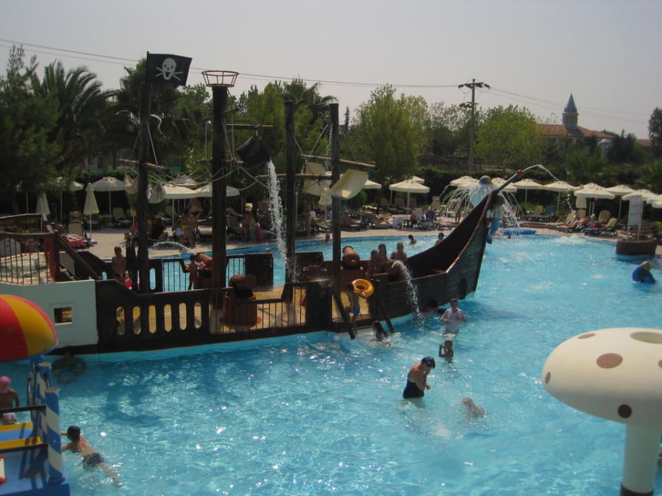Piratenschiff  im Aquapark Ali Bey Club