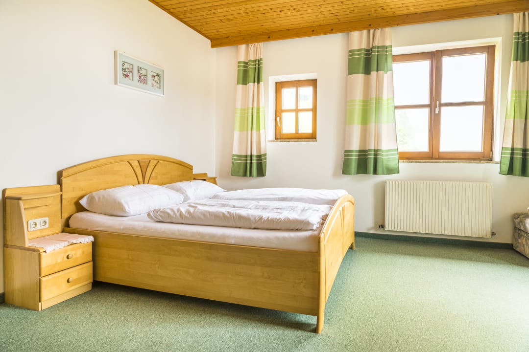 Zimmer Bauernhof Unterviehhausbauer Familie Hettegger