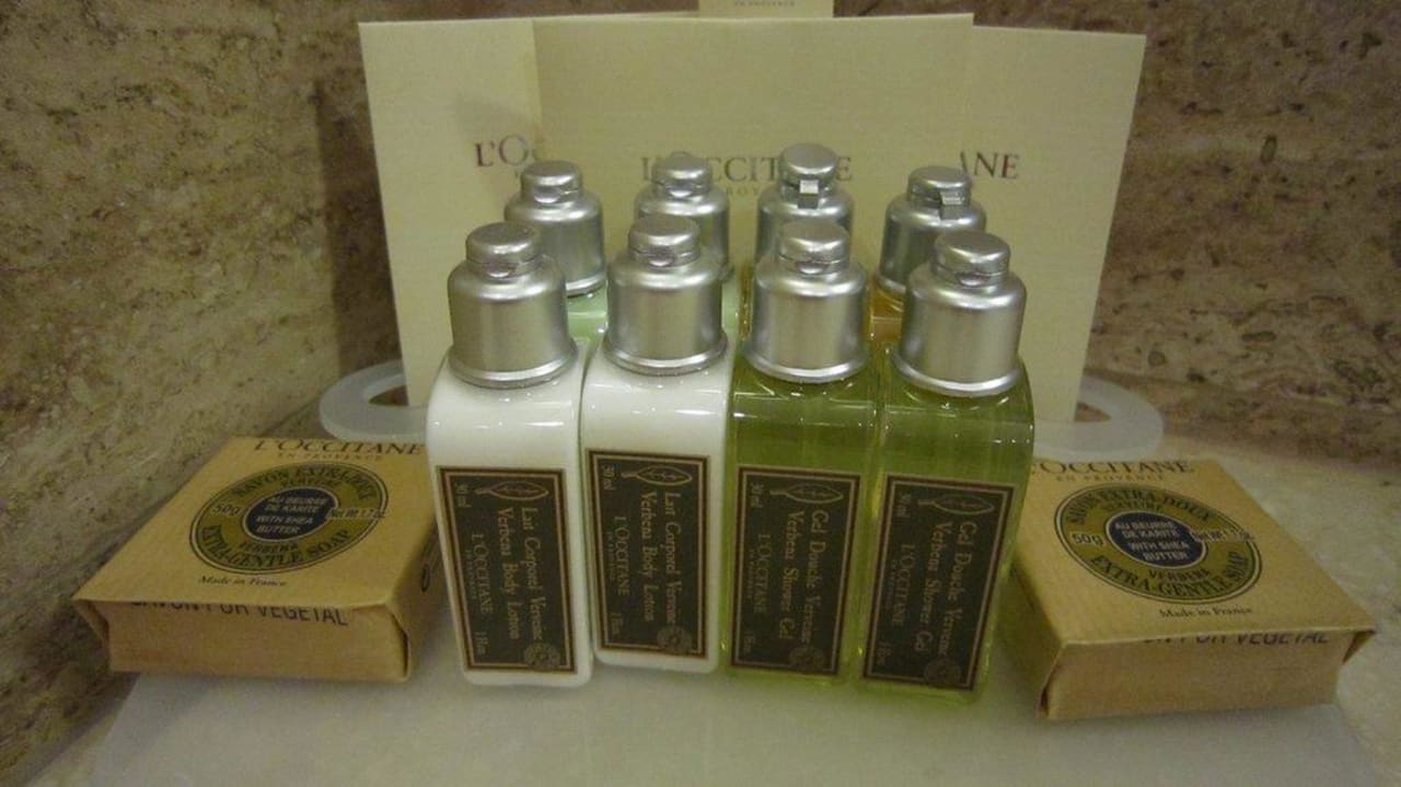 Bathroom amenities Hotel Excelsior