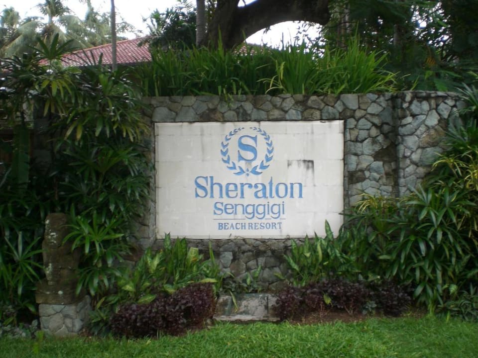 Hotelschild Hotel Sheraton Senggigi Lombok Beach Resort