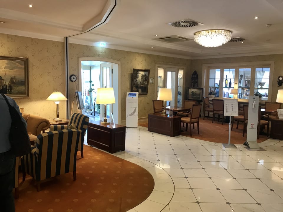 Lobby Strandhotel Duhnen / Aparthotel Kamp