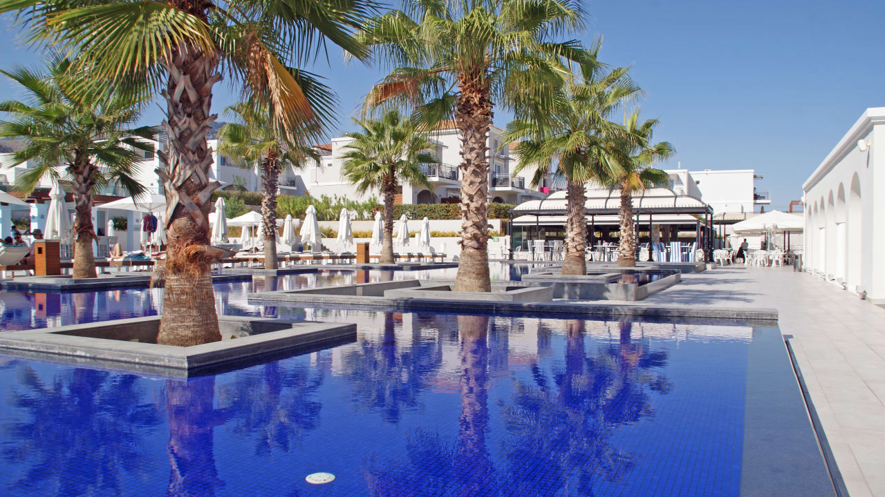 Gartenanlage Anemos Luxury Grand Resort