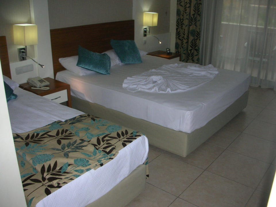 Bett Greenwood Kemer Resort