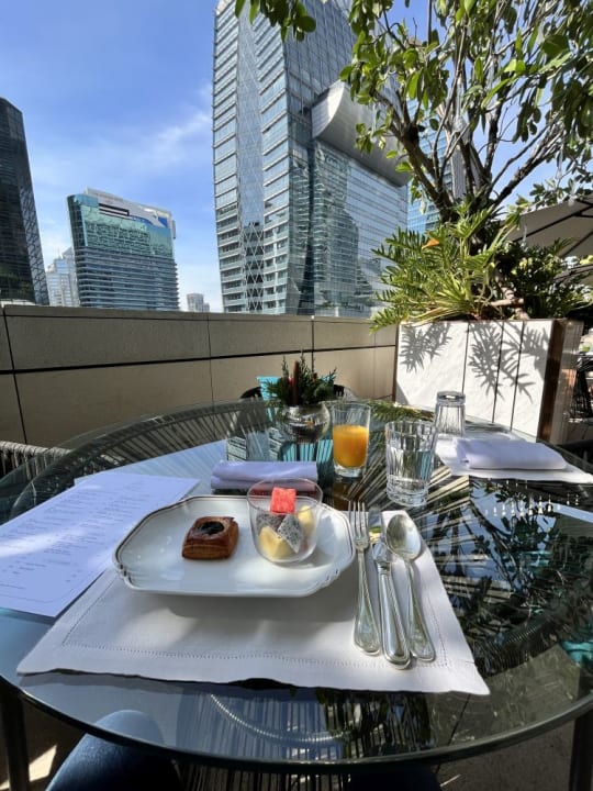 Gastro Rosewood Bangkok