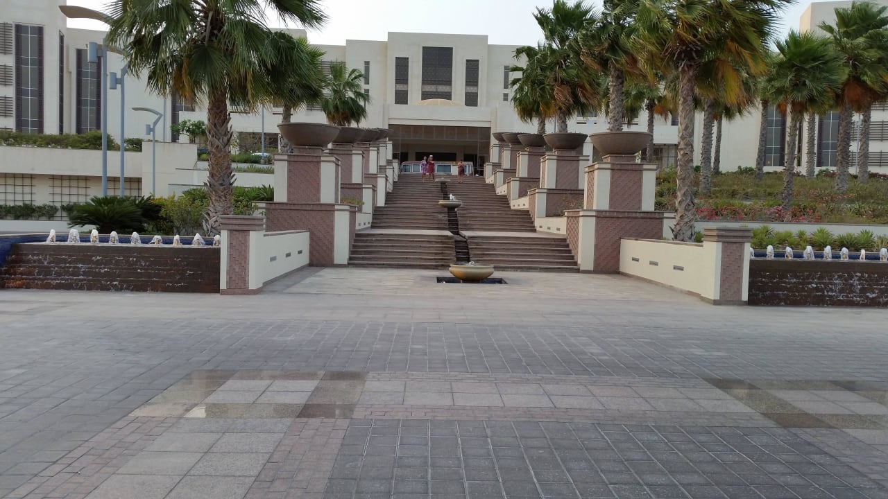 Zum Eingang  Park Hyatt Abu Dhabi Hotel and Villas