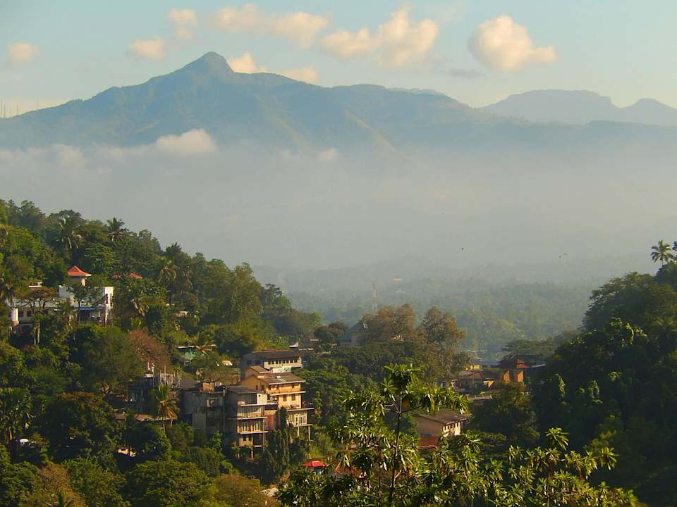 Blick vom Hotel Senani Hotel Kandy