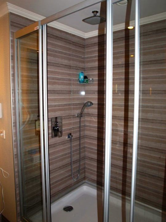 Dusche Hotel Delphin Imperial