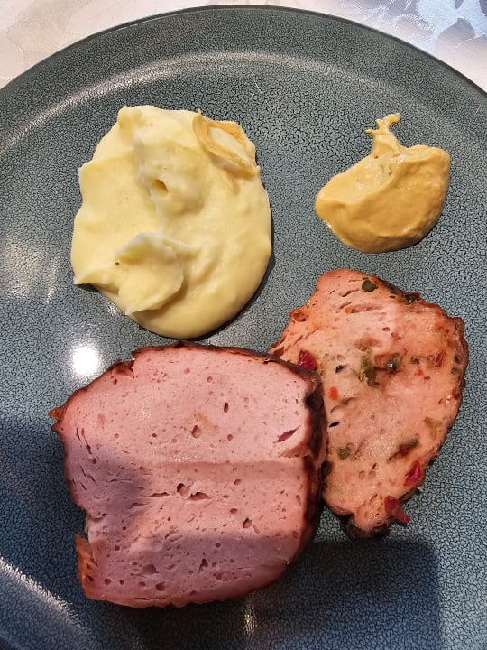 Gastro Das Karwendel - Ihr Wellness Zuhause am Achensee