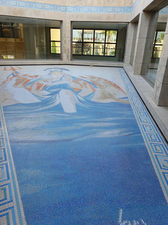 Lobby Neptune Luxury Resort
