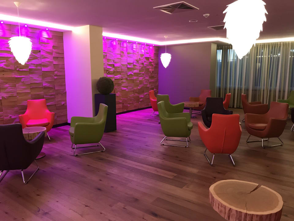 Lobby Parkhotel Cup Vitalis