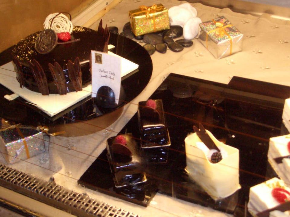 Kuchenbuffet Emirates Palace Mandarin Oriental