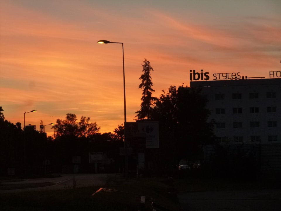 Abendhimmel Ibis ibis Styles Lyon Sud Vienne Hotel