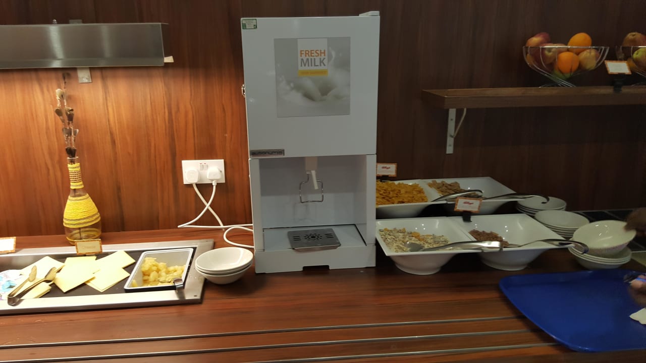 Frühstück  Holiday Inn Express London Croydon