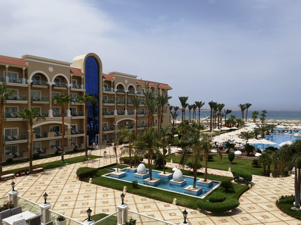 Ausblick Premier Le Reve Hotel & Spa