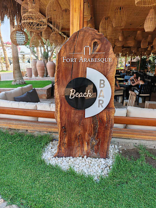 Strand Fort Arabesque Resort, Spa & Villas