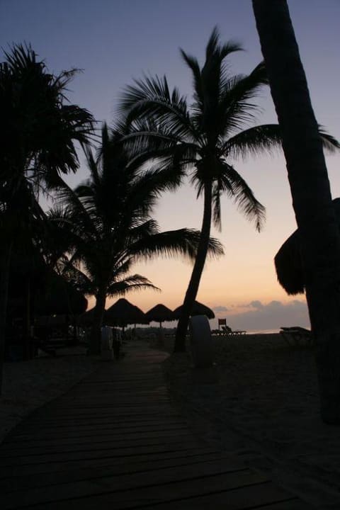 Sonnenaufgang - etwa 5.30 Uhr Iberostar Waves Paraiso del Mar