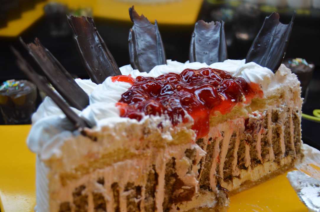 Cake HVD Viva Club Hotel