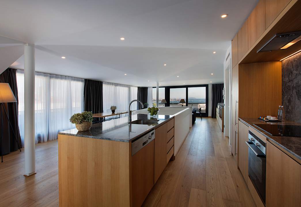 Zimmer Ando Living Taksim House