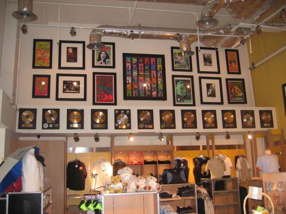 Hard Rock Shop Hard Rock Hotel Bali