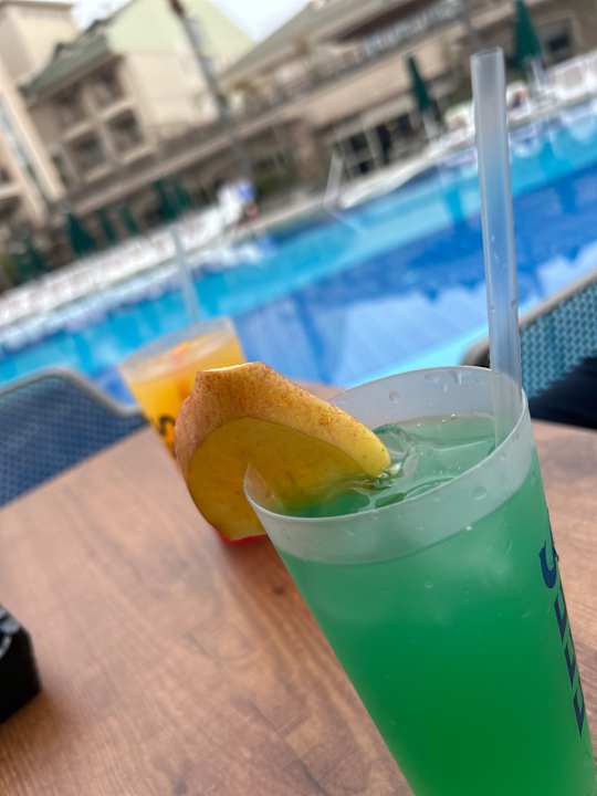 Pool Can Garden Resort