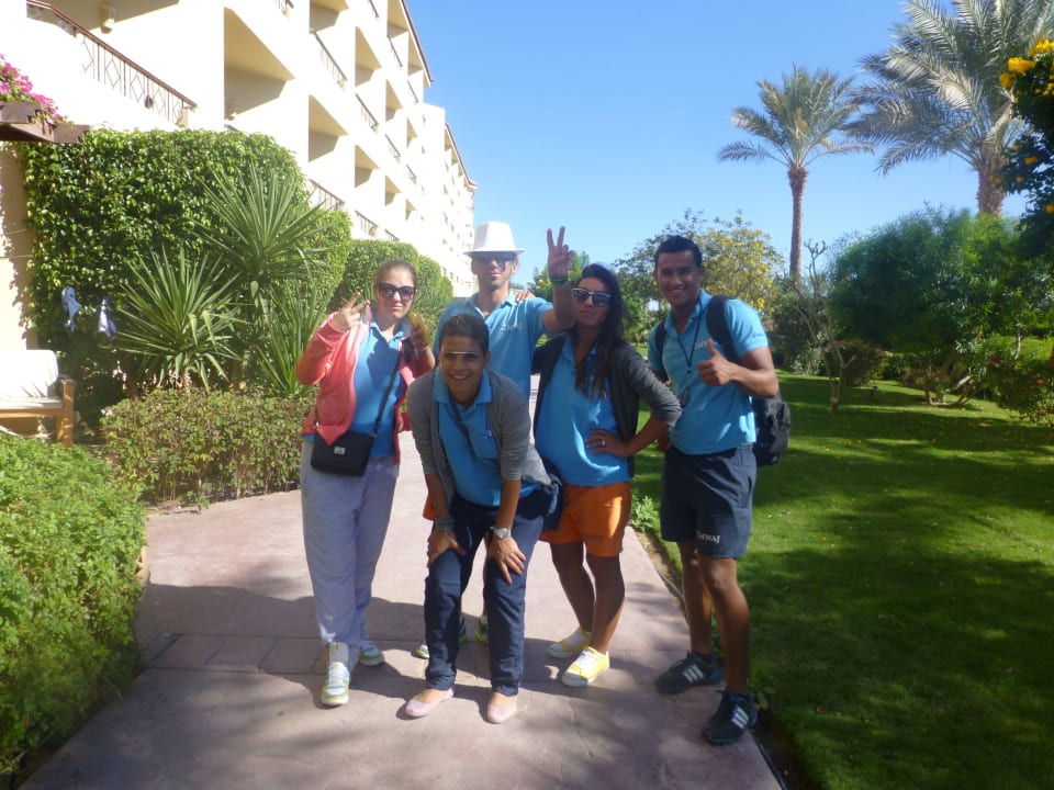 Команда анимашек не даст заскучать Amwaj Beach Club Abu Soma Resort