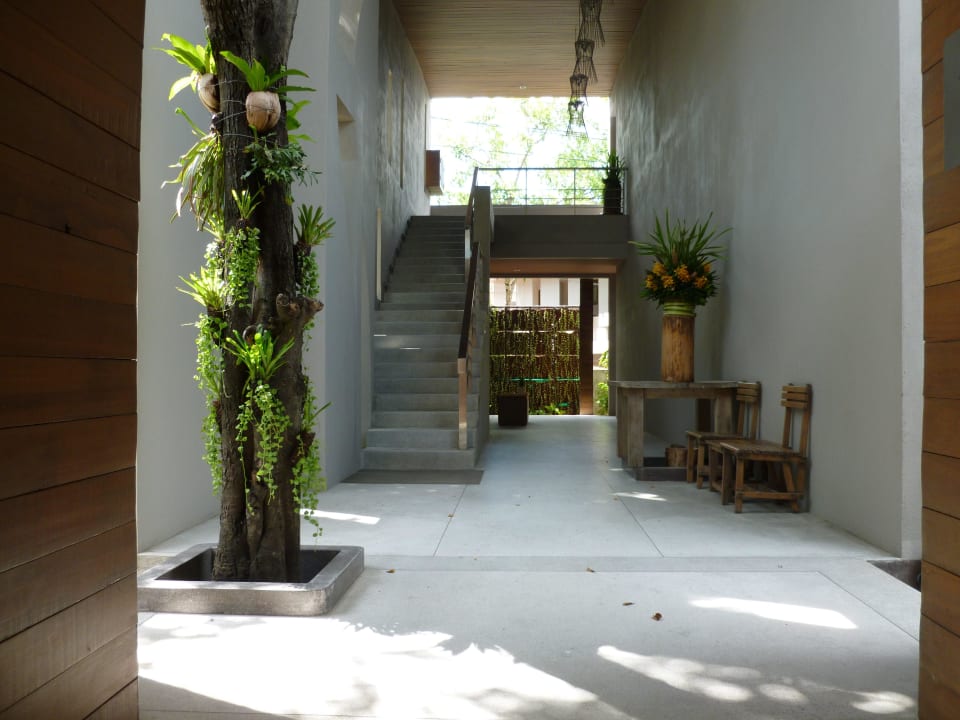 Der Weg zum pool Sai Kaew Beach Resort