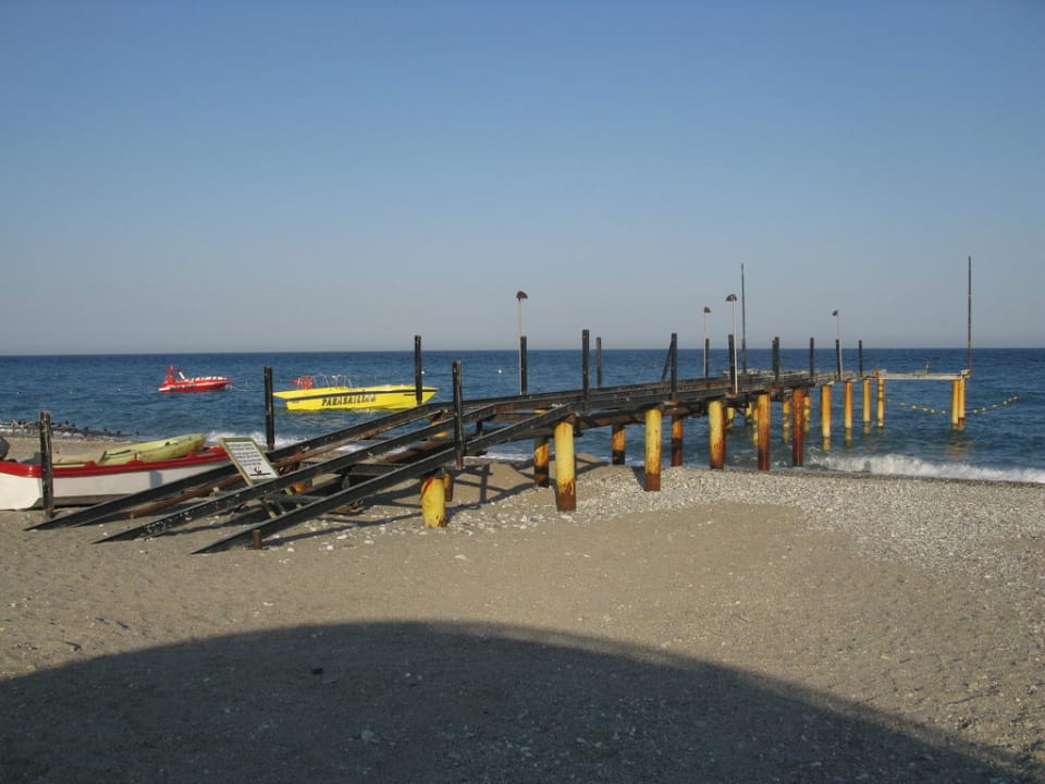 Anfang Mai war die Brücke noch nicht in Betrieb Miarosa Kemer Beach