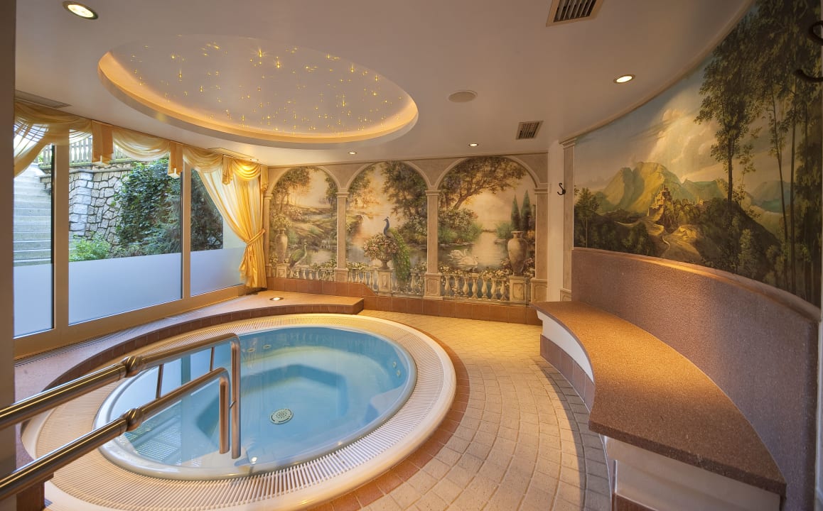 Pool Hotel Brunnerhof