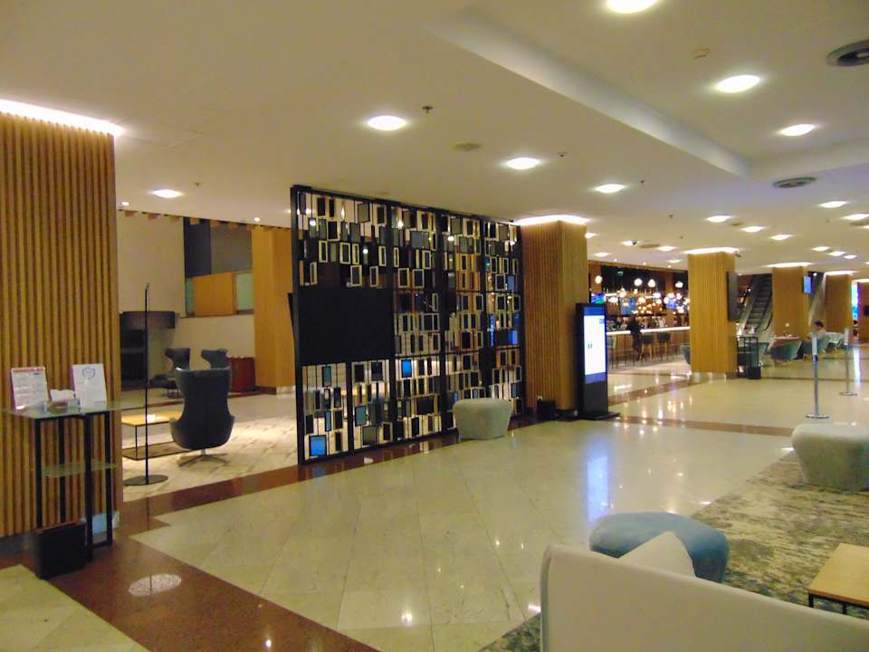 Lobby Hotel Courtyard by Marriott Warsaw Airport