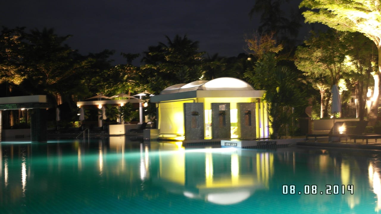 So schön beleuchtet Dusit Thani Krabi Beach Resort