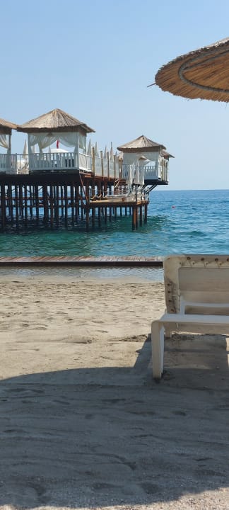 Strand Aria Resort & Spa