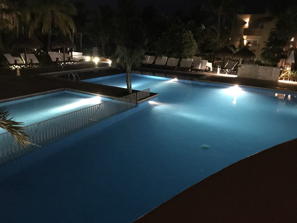 Pool Viva Azteca by Wyndham - All Inclusive Resort
