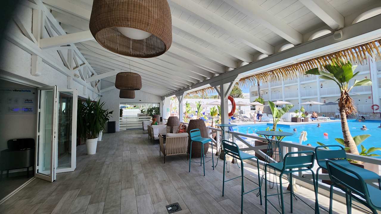 Pool Hotel Vibra Cala Tarida