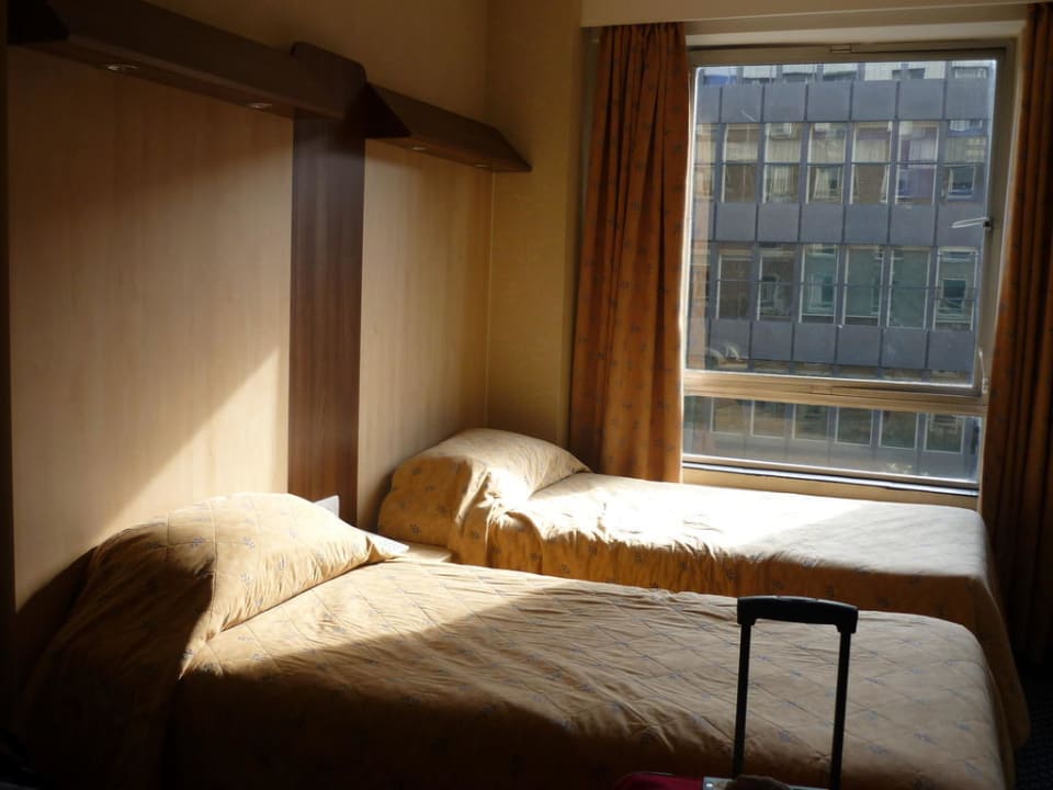 Zimmer Hotel Royal National