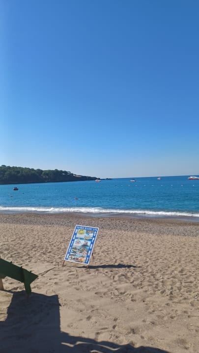 Strand Saphir Resort & Spa
