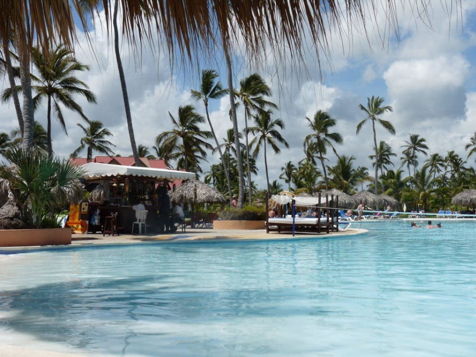 Pool Punta Cana Princess All Suites Resort & Spa