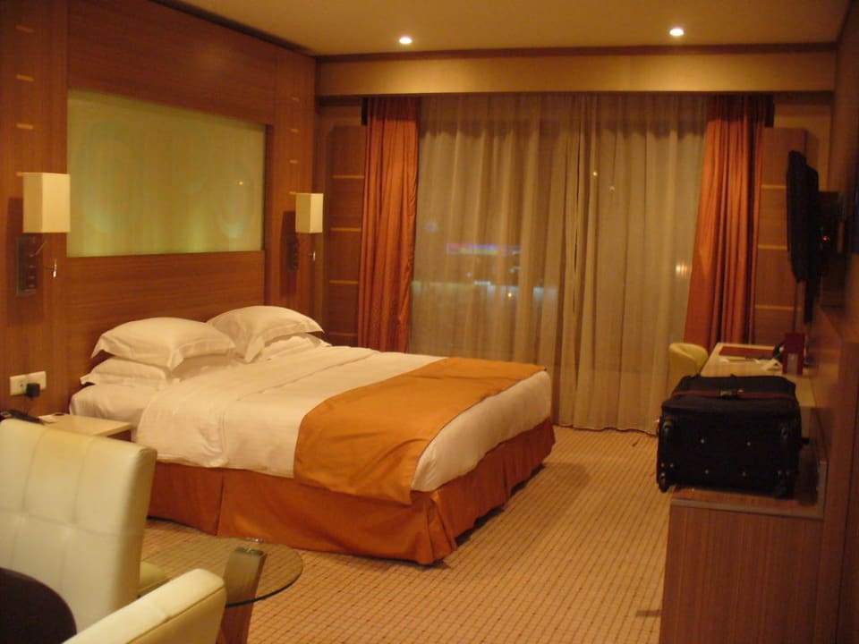 Schlafbereich Emirates Grand Hotel