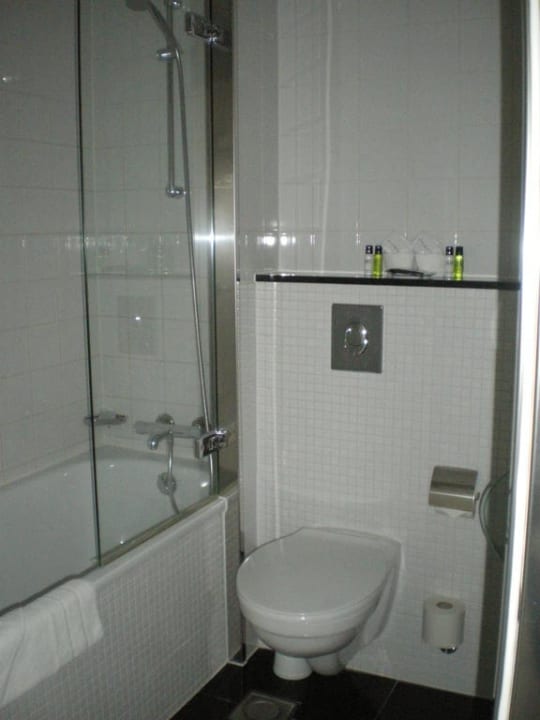 Badezimmer mit WC Hotel Copenhagen Island