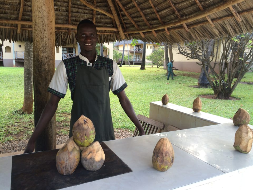 Restaurant Neptune Pwani Beach Resort & Spa