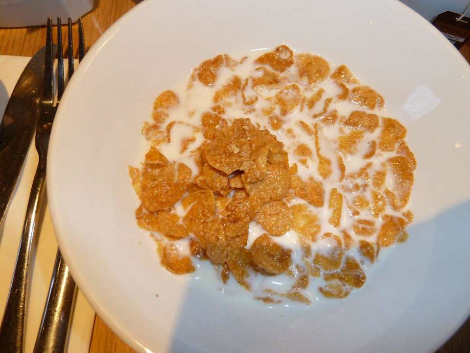 Kornflakes Hotel Premier Inn London Hammersmith