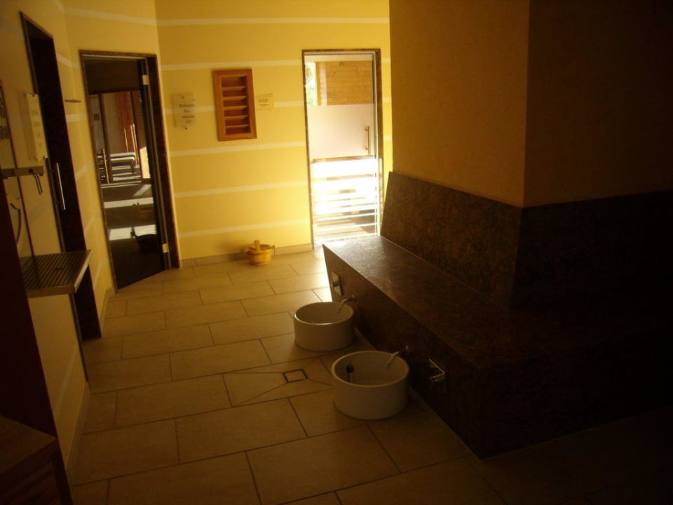 Wellnessbereich Hotel & Gasthof Zur Linde